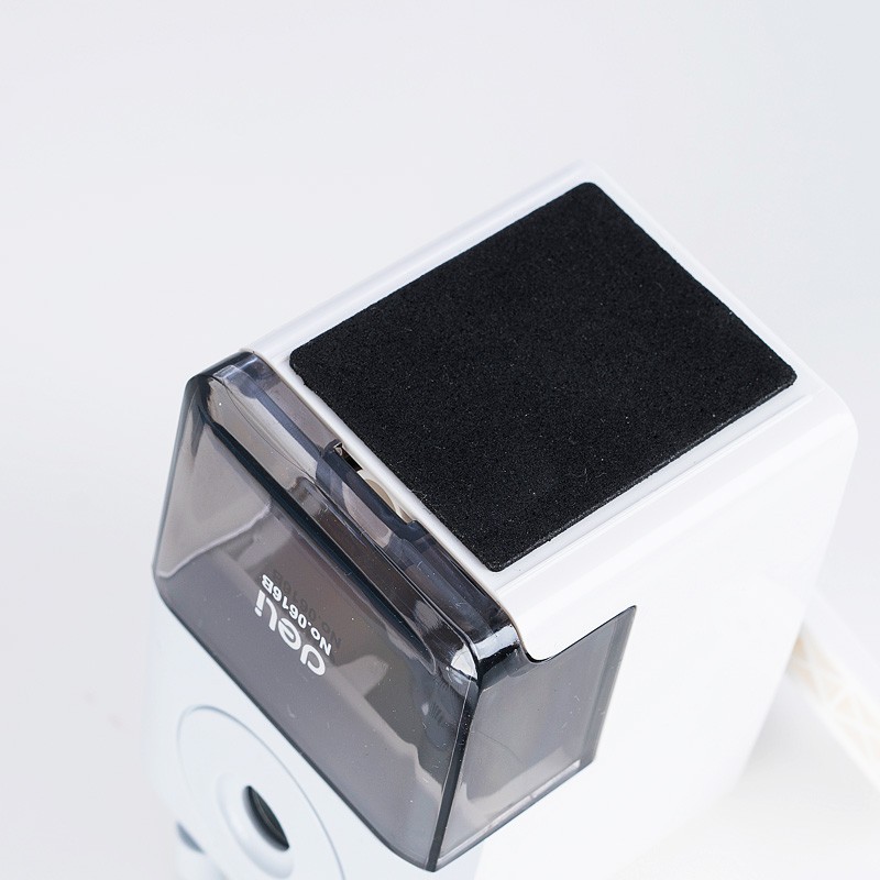 得力削筆器 得力0616B手搖卷筆刀_http://lucerna.cn/img/images/C202007/1595387631475.jpg