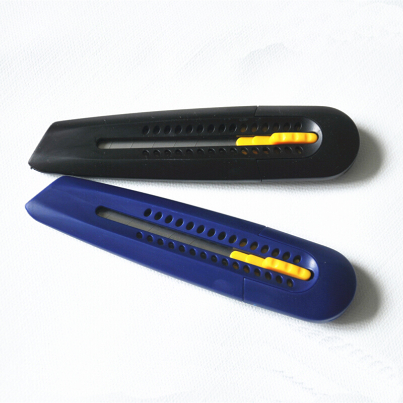 馬培德（（Maped） ） 018035 美工刀_http://lucerna.cn/img/sp/142/6fe1212b-0ac5-49e3-bf2c-639e22f3ae56.jpg