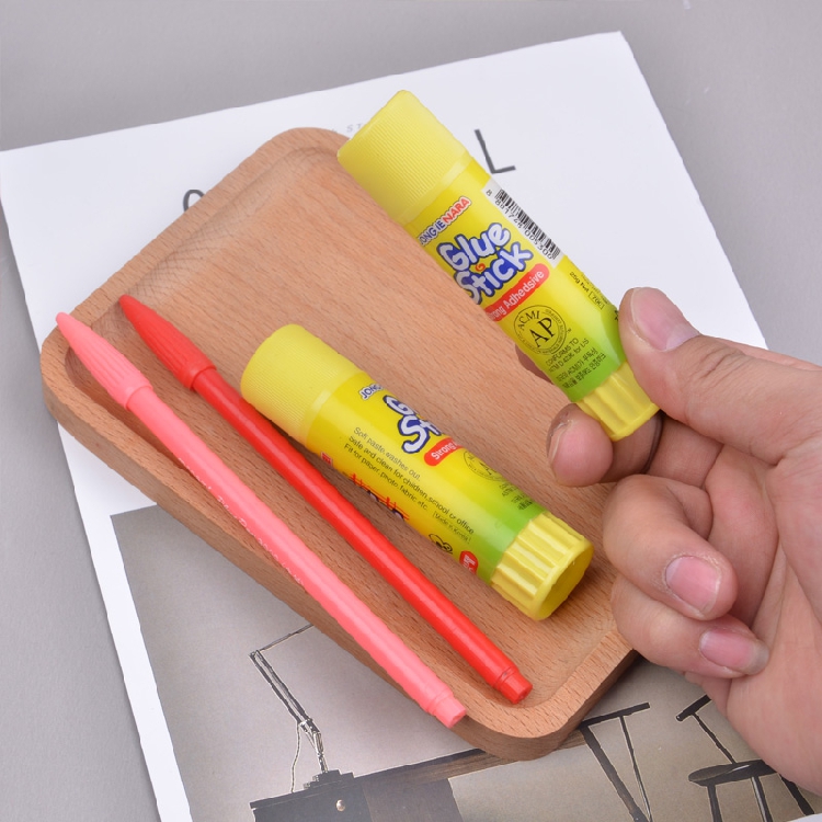 南韓（（Glue Stick）） 35G 高粘度固體膠/膠棒_http://lucerna.cn/img/sp/150/31004bff-6c53-4d55-988e-f78c051b6bf6.jpg