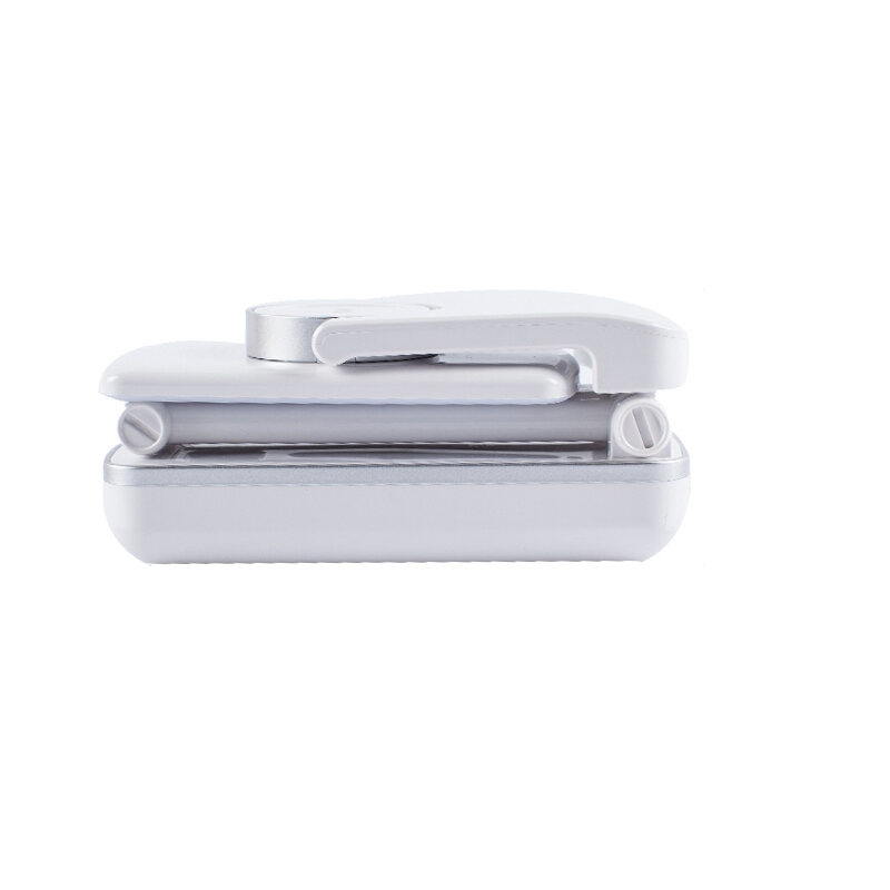 晨光（M&G） AEA98532 LED旋轉(zhuǎn)折疊護(hù)眼臺燈(便攜式)_http://lucerna.cn/img/sp/418/565de458-8e64-485d-a4be-d899b5742cdf.jpg