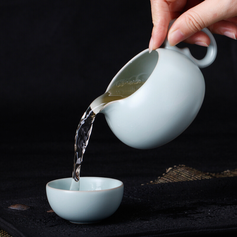 東道汝窯 功夫茶具套裝 祈福茶壺半組（天青色）_http://lucerna.cn/img/sp/437/110c98c1-dcfa-47c3-80d6-4009e19be724.jpg